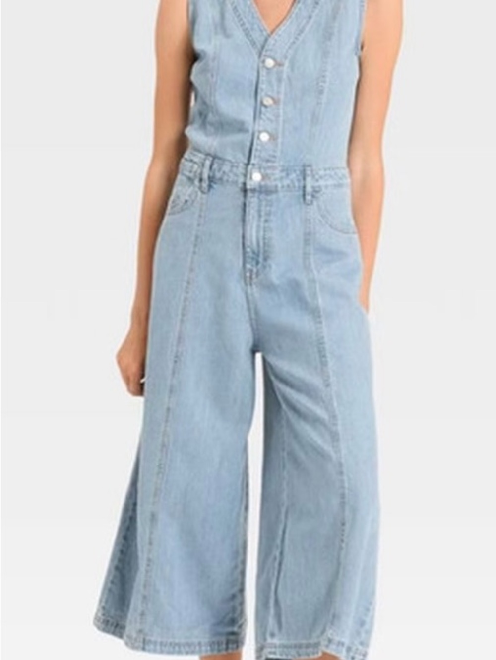 Universal Thread Light Blue Wide-Leg Denim Jumpsuit new with tags size 10